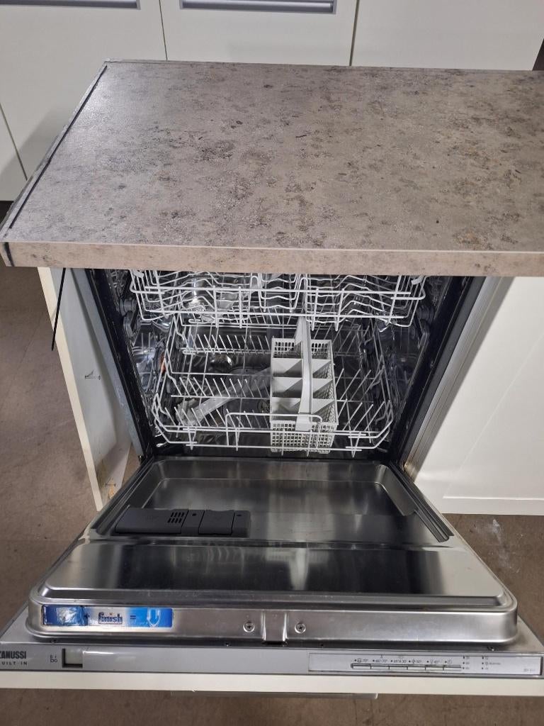 Keuken Compleet 2934 is nu afgeprijsd van €2499 naar €2299, Ophalen of Verzenden, Zo goed als nieuw, Overige typen, Met kookeiland