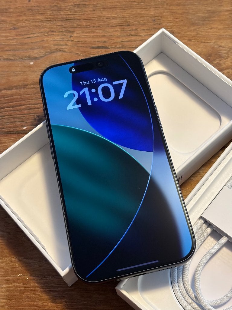 iPhone 17 Pro 256GB – Mint Condition + Extras, 256 GB, Blauw, Ophalen of Verzenden, Zo goed als nieuw