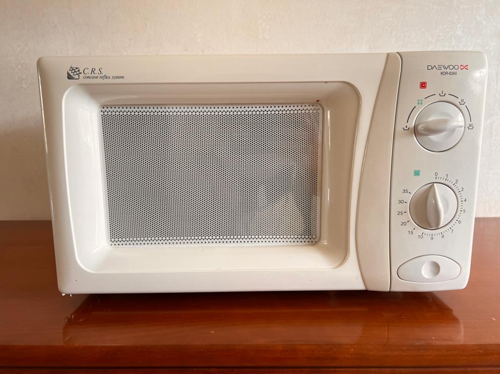 Magnetron werkt prima, Ophalen, Zo goed als nieuw