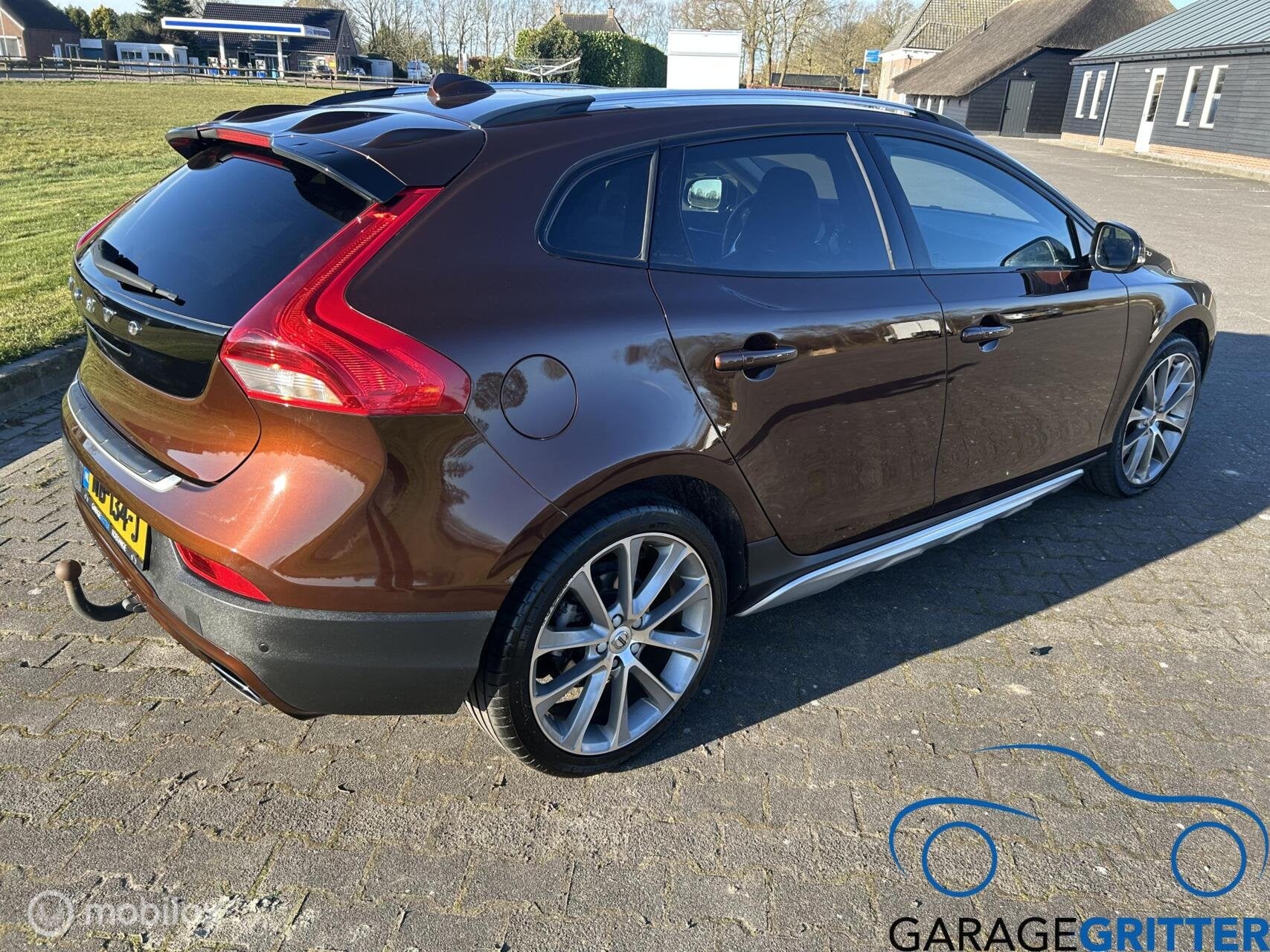 Volvo V40 Cross Country 2.0 D2 Momentum, Euro 6, 4 cilinders, Bedrijf, 26 km/l