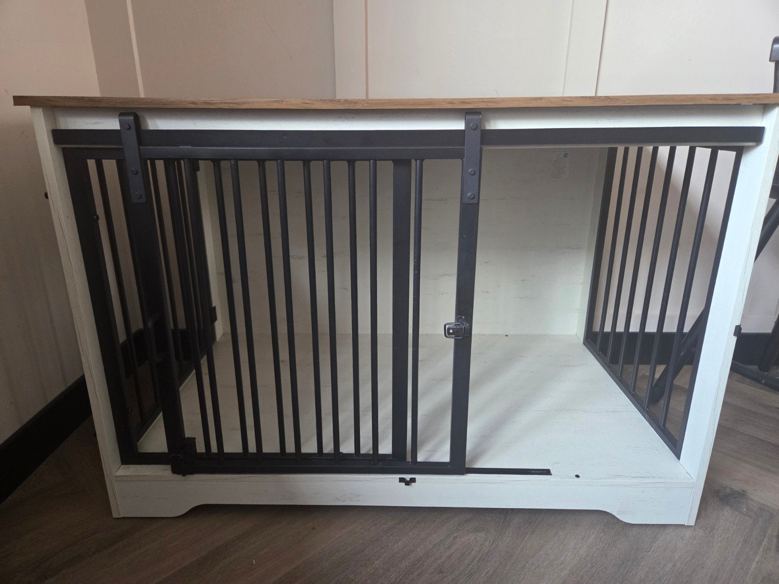 honden bench, Ophalen, Zo goed als nieuw