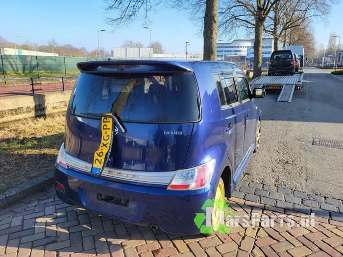 Zonneklep van een Daihatsu Materia, Auto-onderdelen, Gebruikt, Daihatsu, -, -