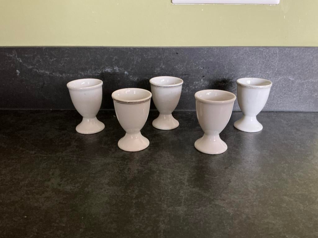 ANTIEKE EIERDOPJES, 5 STUKS, GOUDKLEURIG RANDJE, Ophalen of Verzenden
