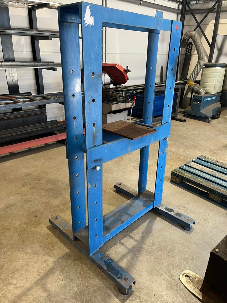 Brootspers werkplaatspers kloofapparaat hydraulisch, Doe-het-zelf en Verbouw, Gereedschap | Overige machines, Ophalen, Gebruikt