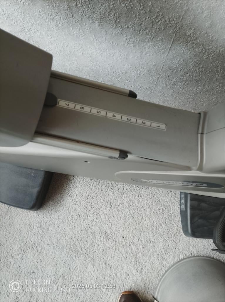 Hometrainer, Sport en Fitness, Fitnessapparatuur, Ophalen, Zo goed als nieuw, Hometrainer