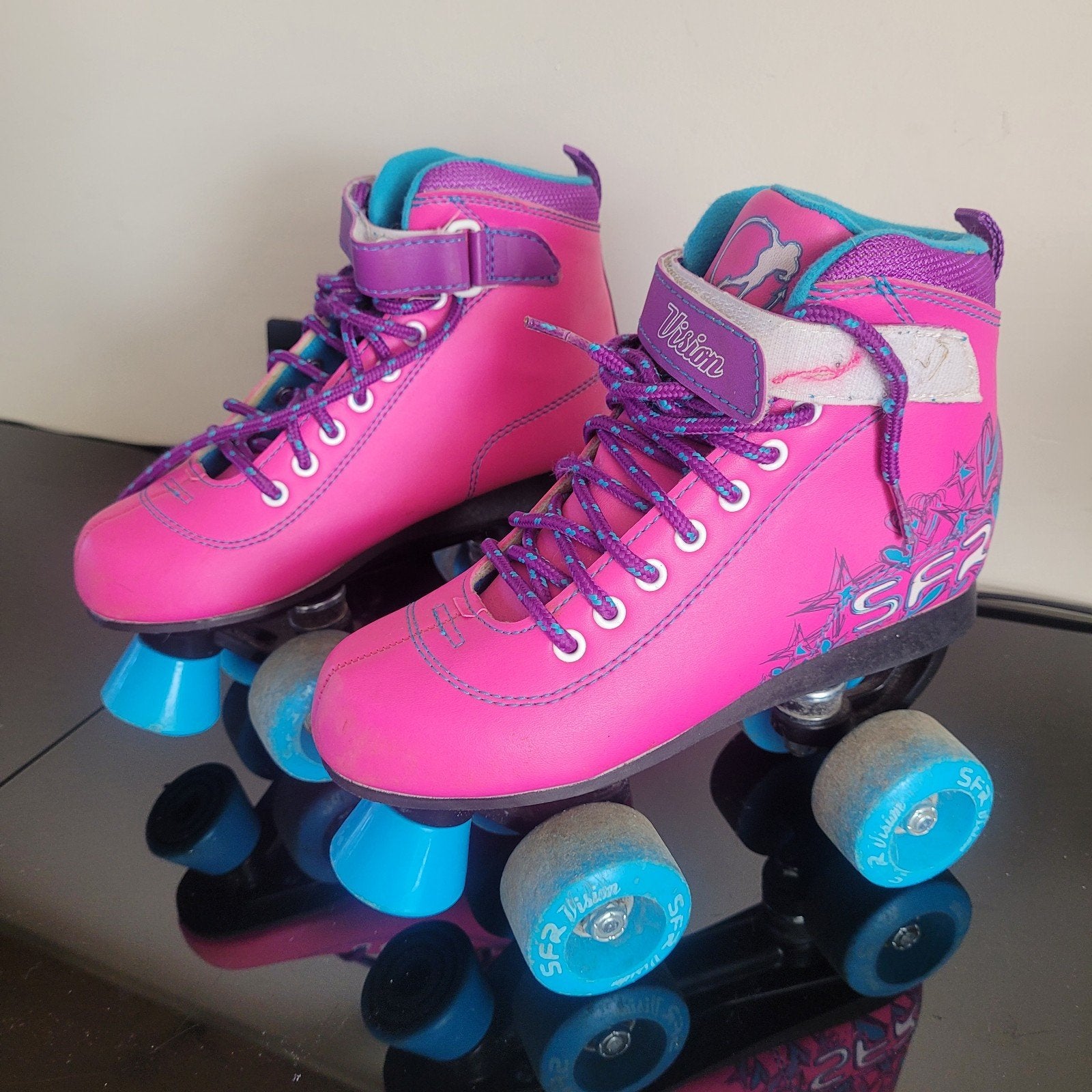 SFR Vision II rolschaatsen - Roze/Paars/Blauw, Ophalen of Verzenden, Zo goed als nieuw, Kinderen