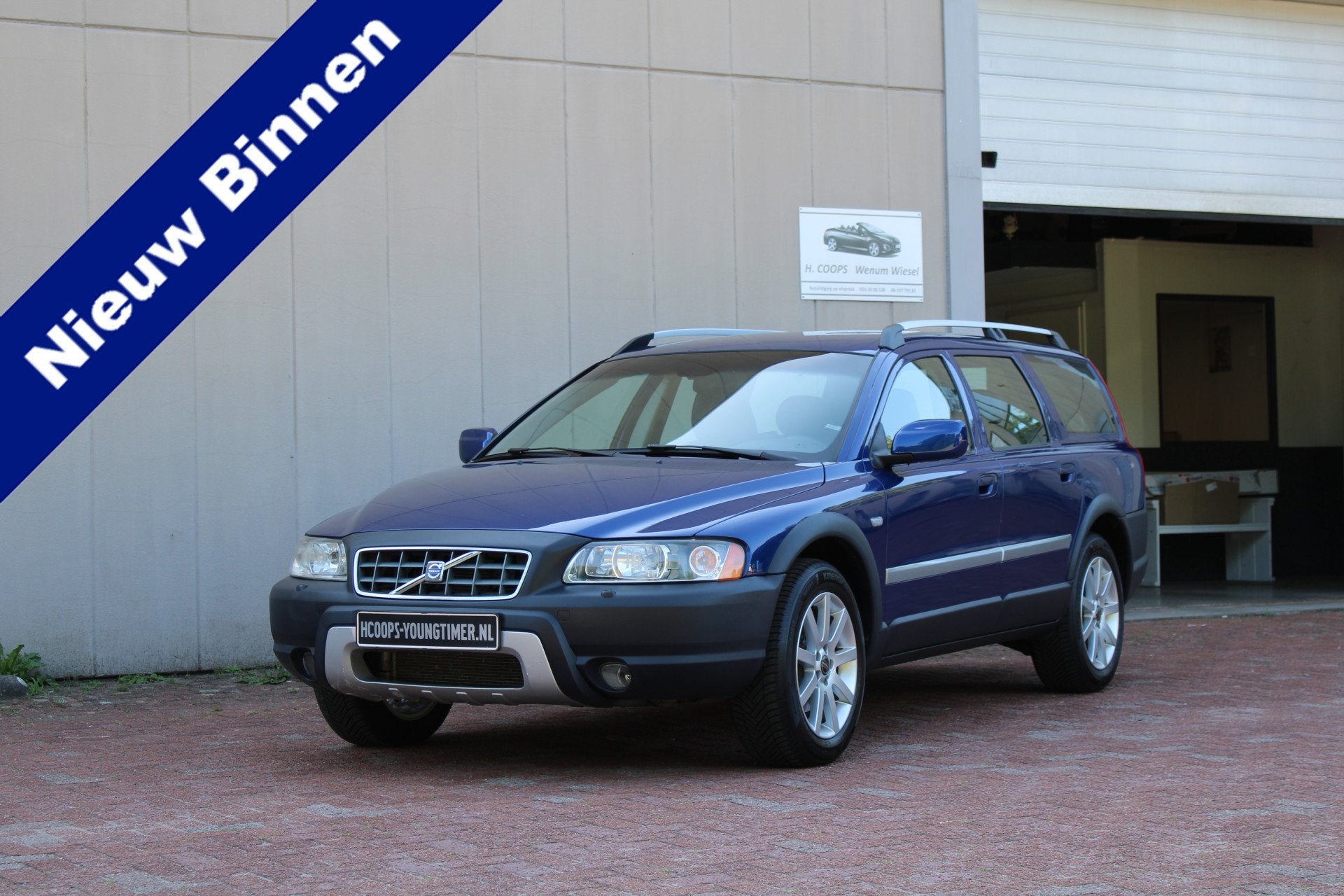 Volvo XC70 2.5 T AWD OCEAN RACE AUTOMAAT YOUNGTIMER 8x XC70, Auto's, Automaat, Met garantie (alle), Blauw, XC70