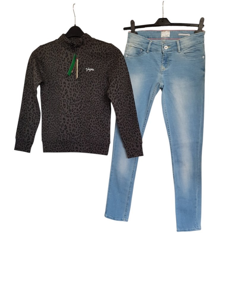 Prachtige VINGINO sweater Nierla maat 12/152., Kinderen en Baby's, Kinderkleding | Maat 152, Trui of Vest, Nieuw, Vingino, Verzenden