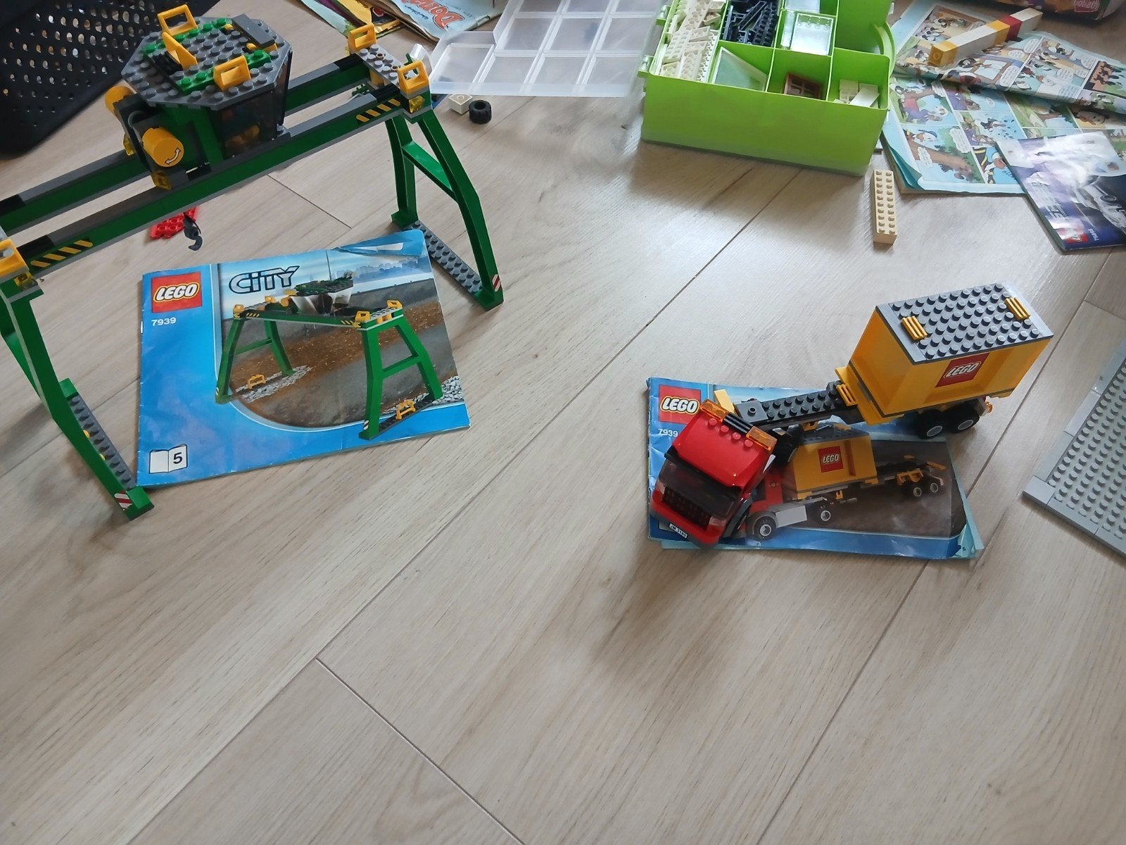 Twee complete lego sets van de set 7939, Ophalen of Verzenden