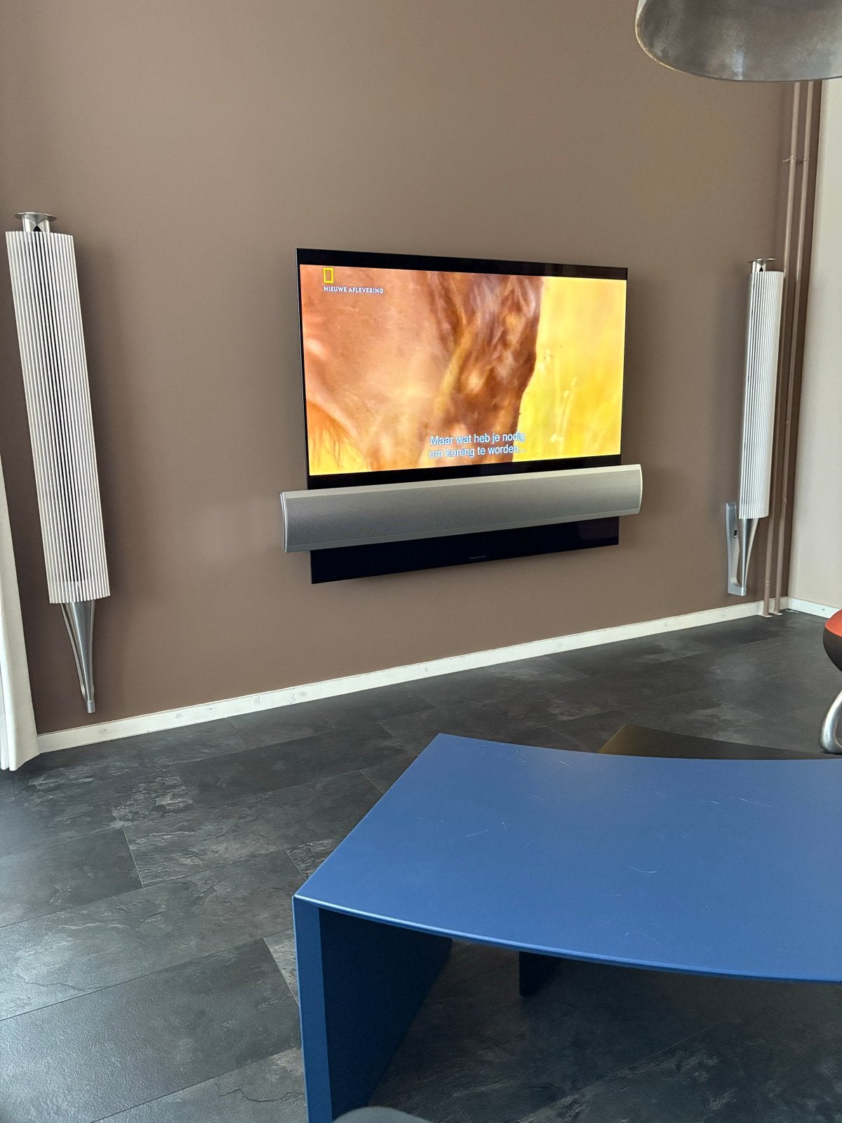 Bang & Olufsen BeoVision Eclipse 55 UHD OLED TV, Audio, Tv en Foto, OLED, Zo goed als nieuw, 100 cm of meer, 4k (UHD)