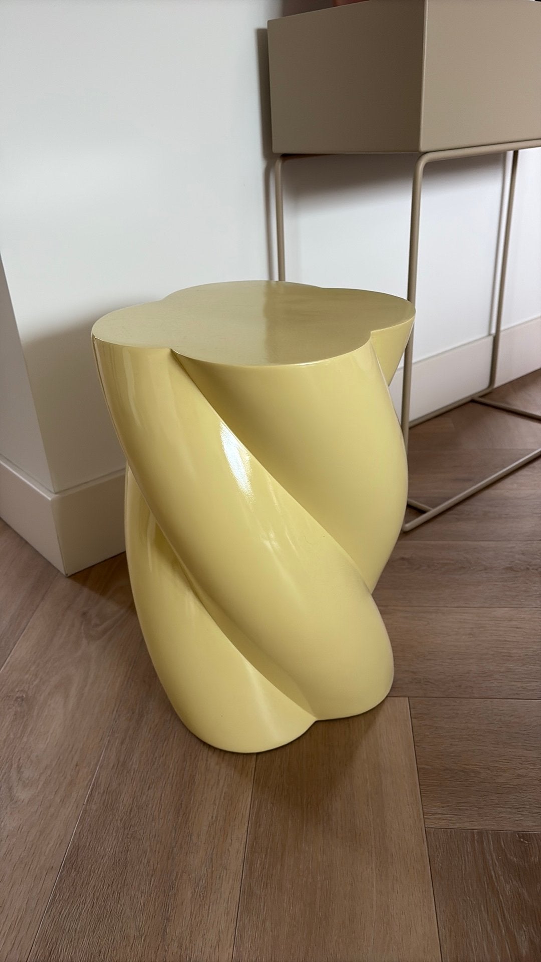 Marshmallow bijzettafel &k Amsterdam, Huis en Inrichting, Tafels | Bijzettafels, Minder dan 45 cm, Minder dan 55 cm, Rond, Ophalen of Verzenden