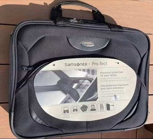 Samsonite Pro-Tect Laptoptas 15.6 inch, Computers en Software, Laptoptassen, Nieuw, 15 inch, Samsonite, Ophalen of Verzenden