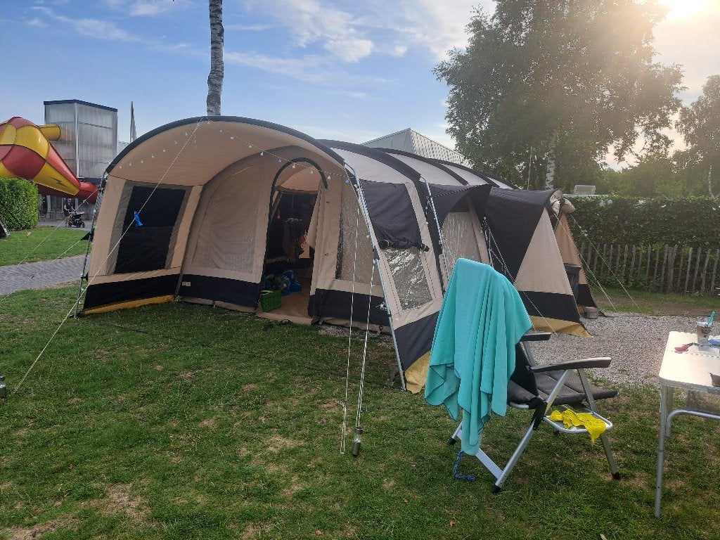 Zeer nette en ruime tunneltent Obelink Familia 6, Ophalen, Zo goed als nieuw, Tot en met 6