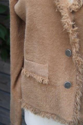 Vest bruin OUI mt 36 Winter ( Valt groter) Vaste prijs, Ophalen of Verzenden, Zo goed als nieuw, Maat 38/40 (M), Bruin