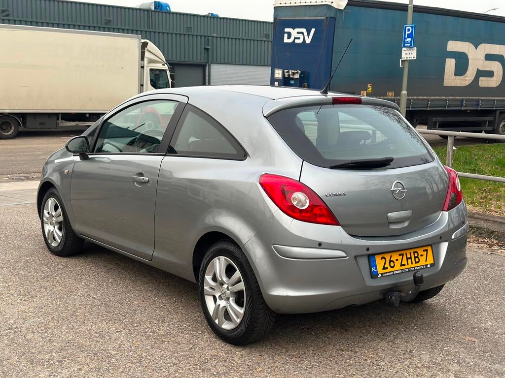 Opel Corsa 1.2 EcoFlex Anniversay Edition LPG!2012!Airco!PDC, Voorwielaandrijving, Euro 5, Gebruikt, 4 cilinders