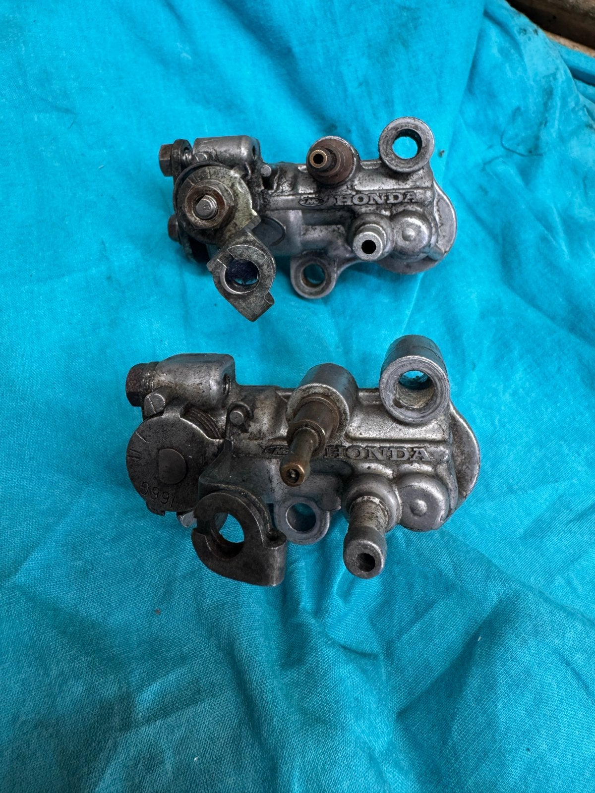 2x Honda MT MB Oliepomp - Origineel, Ophalen of Verzenden, Gebruikt