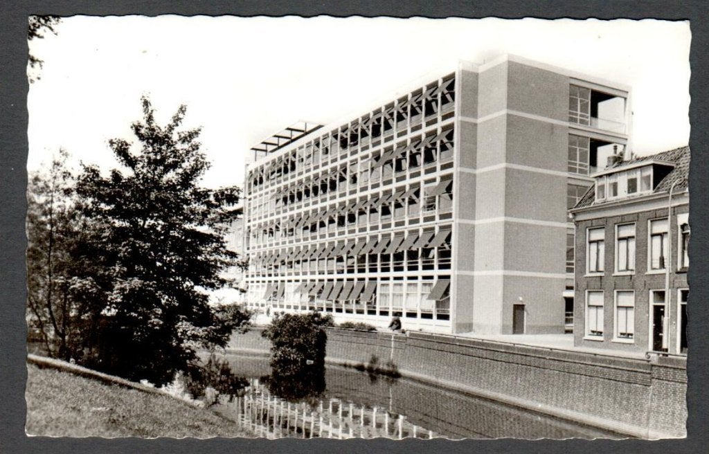 Oude Ansicht - Sneek - Sint Antonius Ziekenhuis  Vleugel Frl, Ophalen of Verzenden, 1940 tot 1960, Gelopen, Friesland