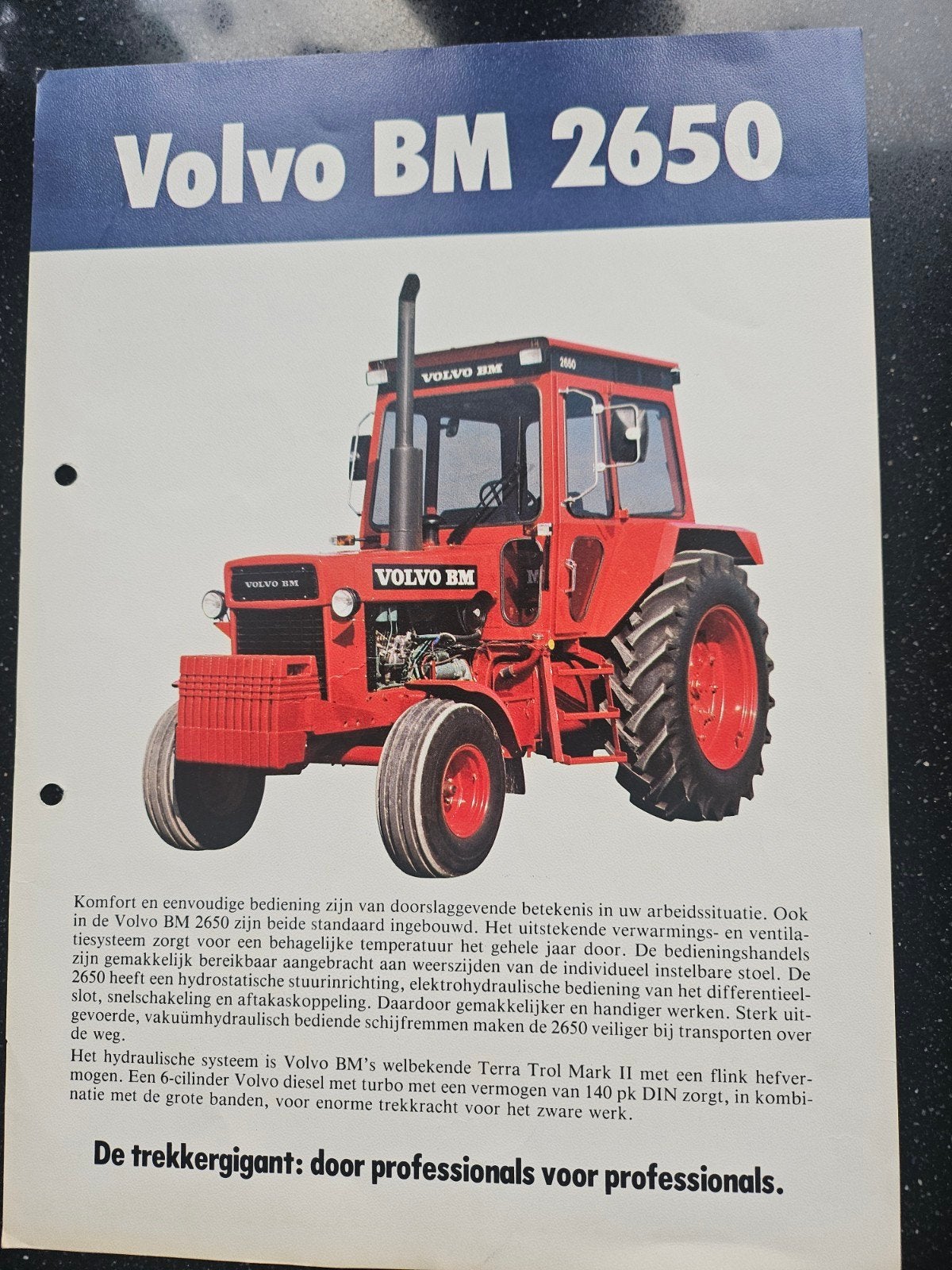 Folder Volvo BM 2650, Ophalen of Verzenden, Gelezen, Folder