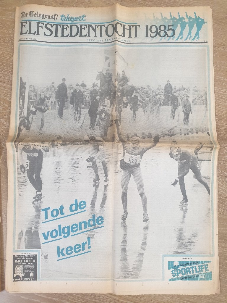 Specials 4 kranten Elfstedentochten 1985 1986, Ophalen of Verzenden, Gelezen, Krant