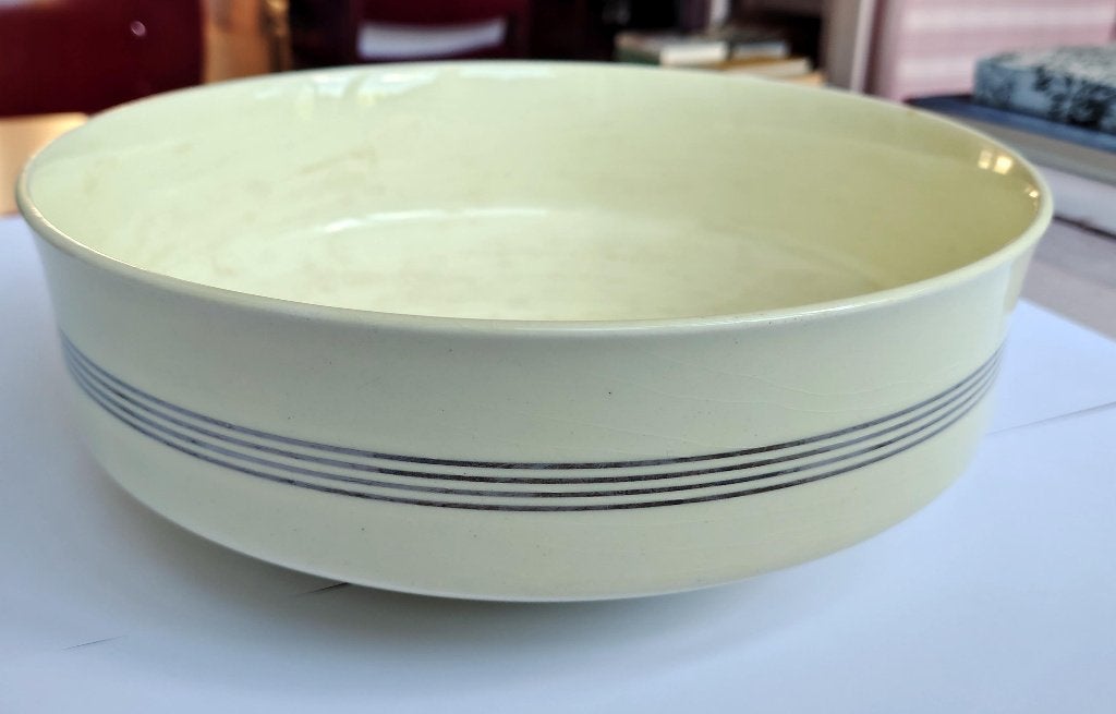 Petrus Regout pastelgele Art Deco aardappel of groenteschaal, Ophalen of Verzenden