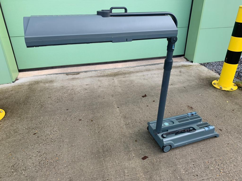 Philips HB812 a opvouwbare zonnebank, Ophalen, Zo goed als nieuw, Zonnebank enkelzijdig, Minder dan 10 lampen