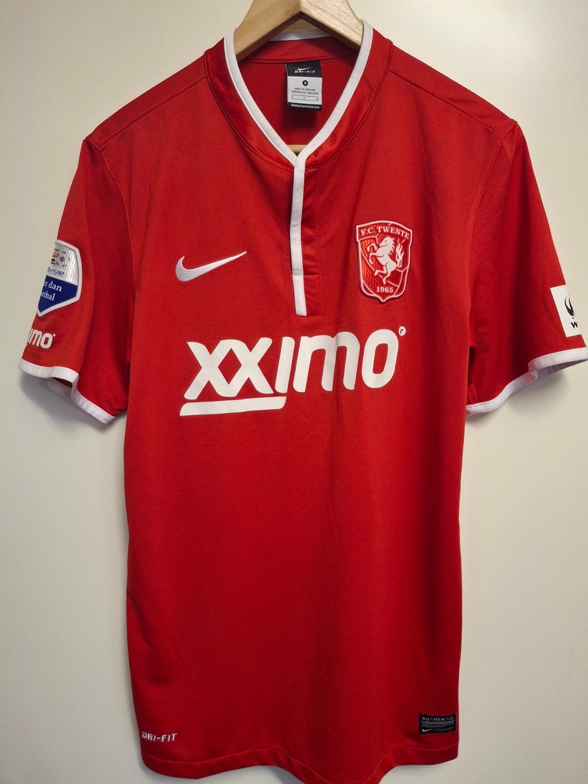 Fc Twente Match Worn Thuisshirt 2013-2014 Shadrag Eghan, Verzamelen, Sportartikelen en Voetbal, Ophalen of Verzenden, Zo goed als nieuw