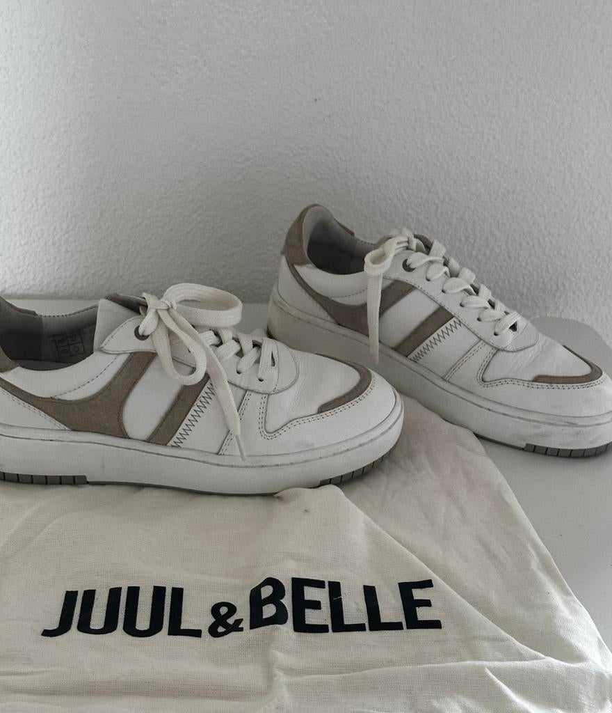 Sneakers JUUL & BELLE 38 wit, Kleding | Dames, Schoenen, Ophalen of Verzenden, Zo goed als nieuw, Wit, Sneakers of Gympen