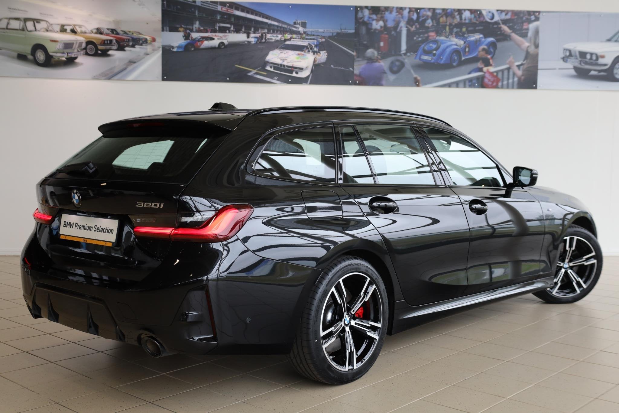 BMW 3 Serie Touring 320i | M Sport Pro | Panoramadak | Stoel, Auto's, Automaat, 1998 cc, Gebruikt, 4 cilinders