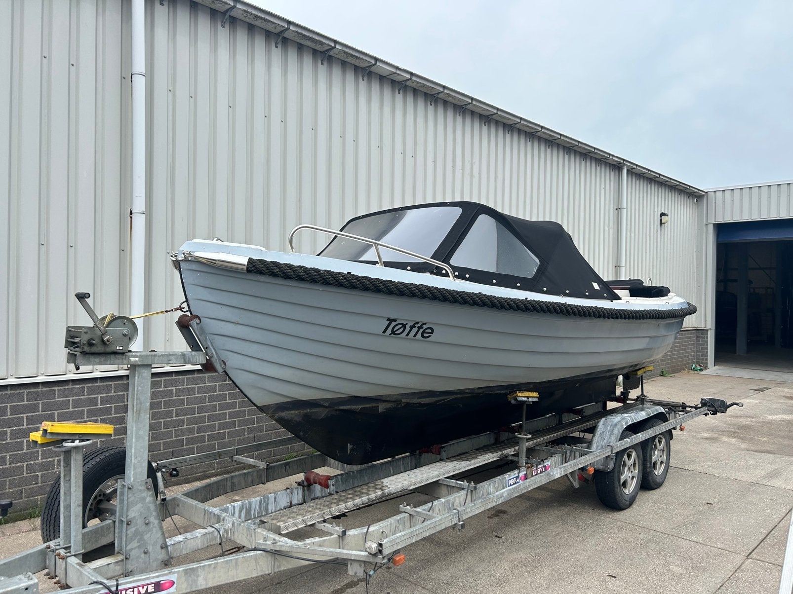 Tekoop: polar 22 met 2 cil inboard diesel / buiskap, Gebruikt, Diesel, Polyester, Ophalen