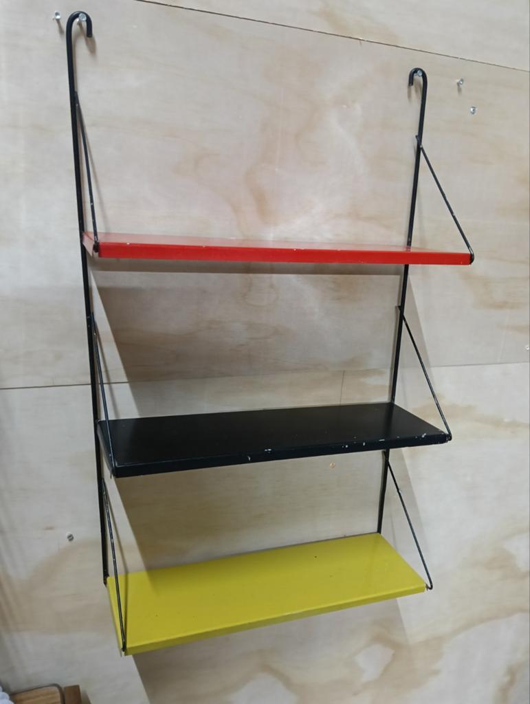 Vintage Pilastro wandrek met 3 planken, Gebruikt, Onbekend, Ophalen of Verzenden, Onbekend