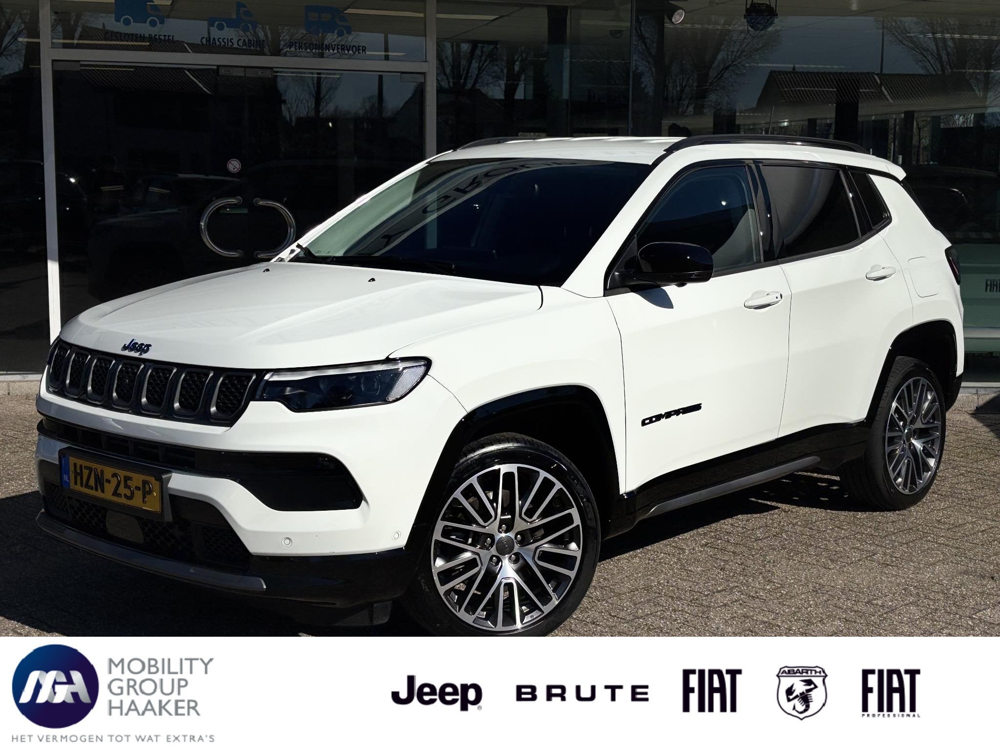 Jeep Compass 4xe 240 Plug-in Hybrid Electric Summit | Safety