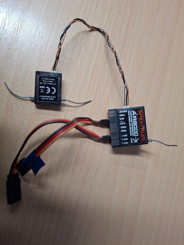 Ontvanger Spektrum  AR 8000-X, Hobby en Vrije tijd, Ophalen of Verzenden, Zo goed als nieuw