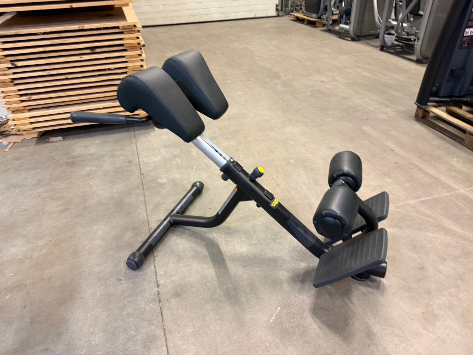Technogym Lower Back Bench, Ophalen, Gebruikt, Fitnessbank