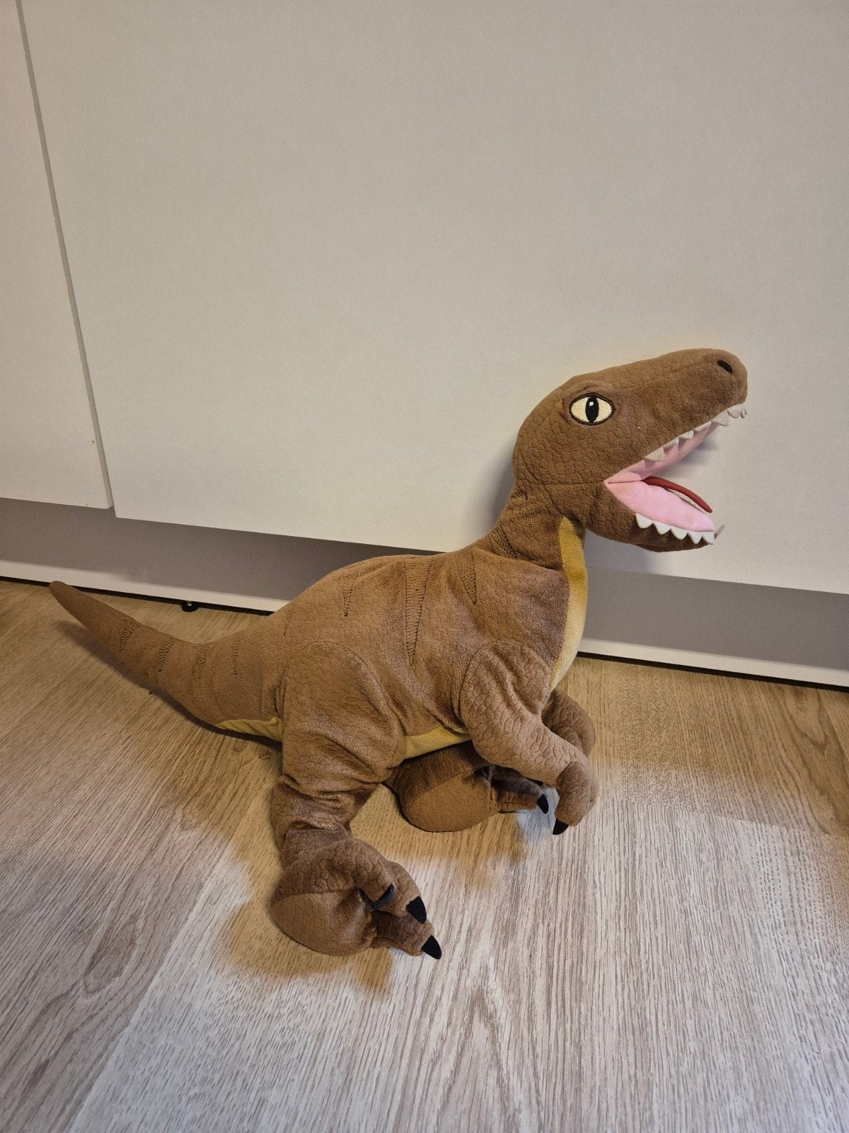 IKEA dinosaurus knuffel 43 cm velociraptor, Ophalen of Verzenden