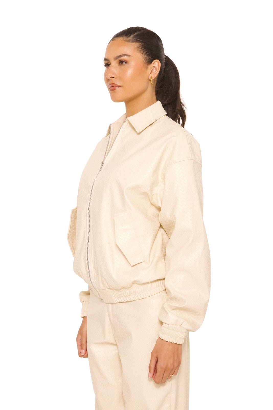 Beige leren jasje van La sisters, Ophalen of Verzenden, Zo goed als nieuw, Maat 38/40 (M), Beige