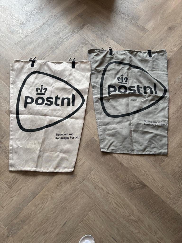 2 postzakken post nl, Verzenden, Zo goed als nieuw