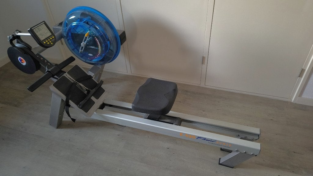 First Degree Fitness Roeitrainer E-520 Fluid Rower, Ophalen, Benen, Aluminium, Zo goed als nieuw