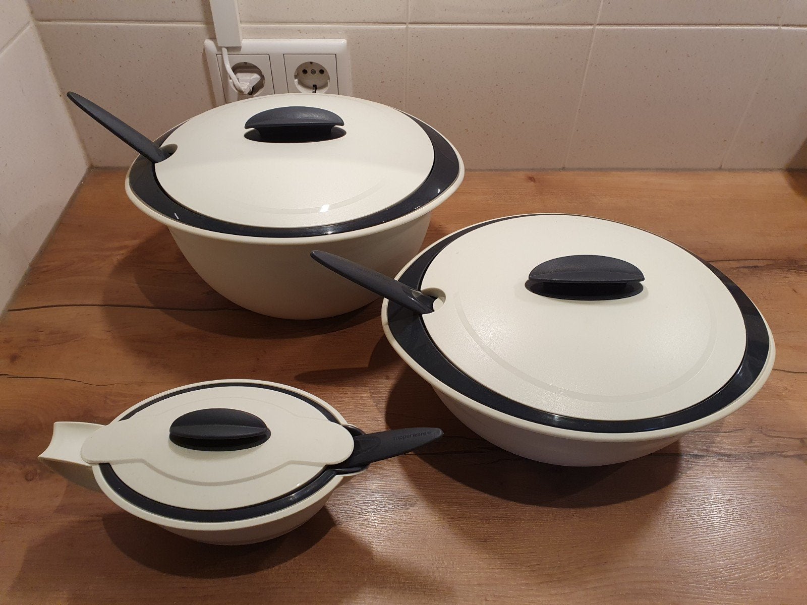IsoDuo set 4,3 ltr 3,1 ltr en sauskom cosmos  / gebroken wit, Ophalen of Verzenden, Zo goed als nieuw
