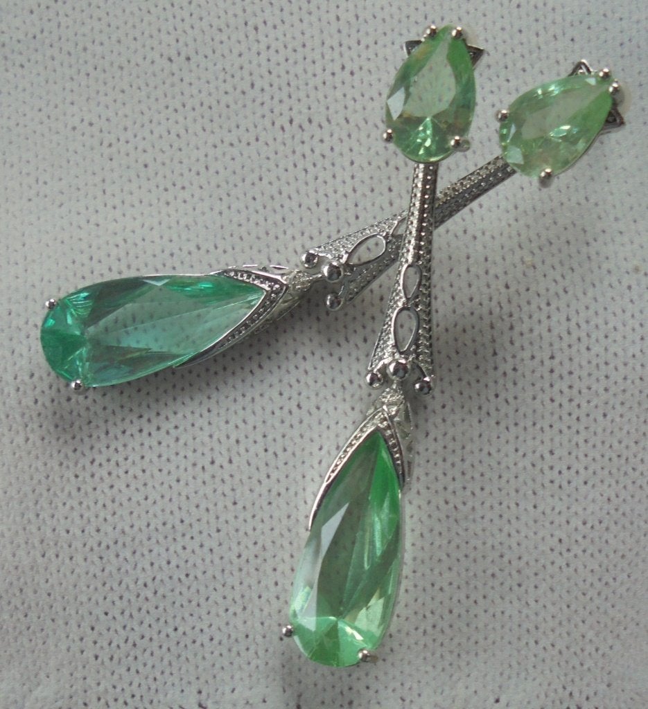oorbelstekers, Sieraden, Tassen en Uiterlijk, 20 of groter, Nieuw, Ophalen of Verzenden, Met edelsteen