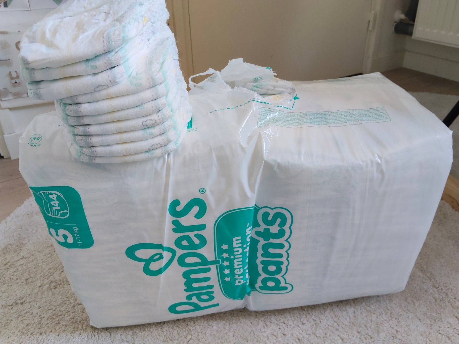 Pampers Premium Protection Luierbroekjes Maat 5 (11-17 kg), Ophalen of Verzenden, Nieuw