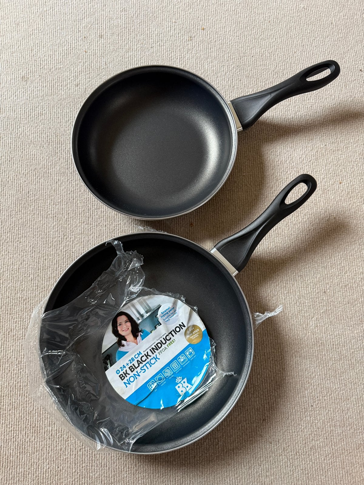 BK Black Induction koekenpannen, Huis en Inrichting, Ophalen, Zo goed als nieuw, Gietijzer