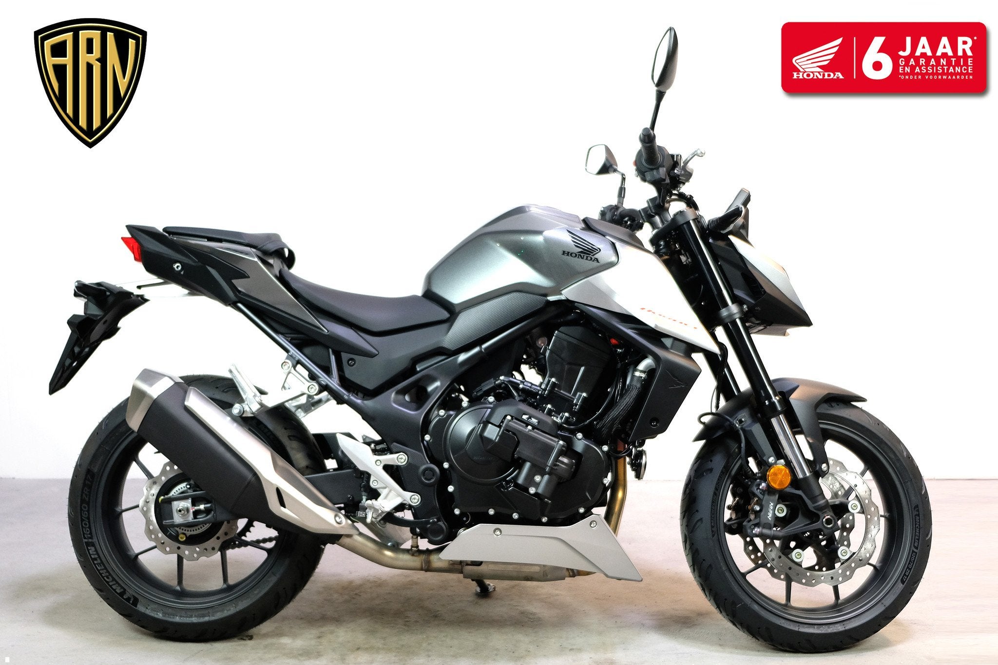 Honda CB 750 Hornet E-Clutch (bj 2026), Bedrijf, LED Verlichting, Naked bike