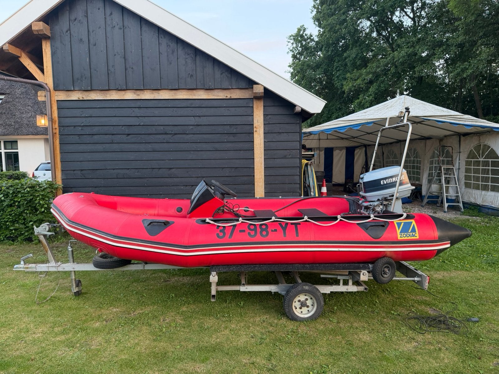 30 pk zodiac rubberboot met trailer, Watersport en Boten, Rubberboten, Ophalen, Anker, Zodiac, Buitenboordmotor