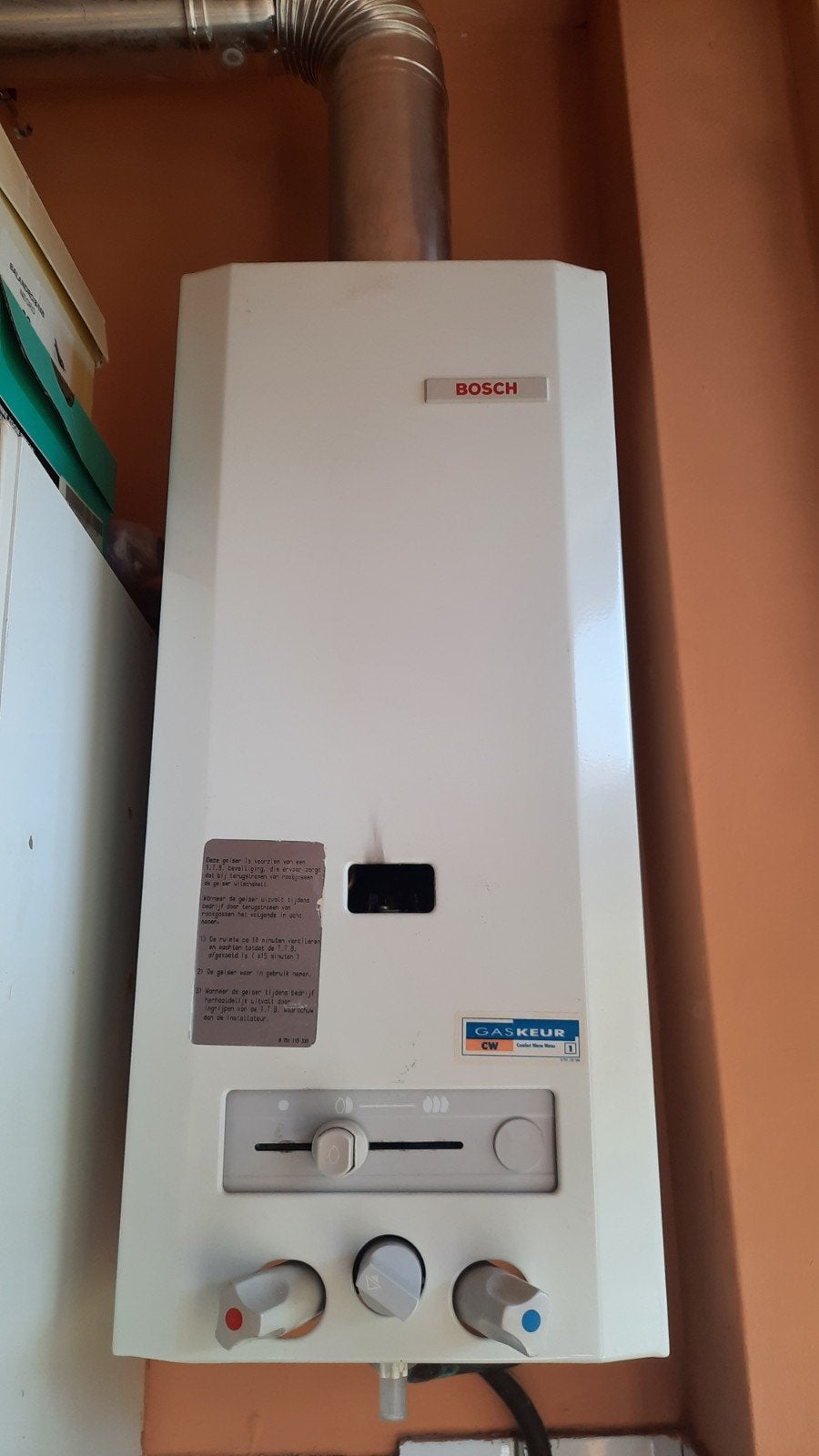 Bosch keukengeiser, zeer nette staat, Doe-het-zelf en Verbouw, Geisers en Boilers, Gebruikt, Geiser, Aardgas, Minder dan 20 liter