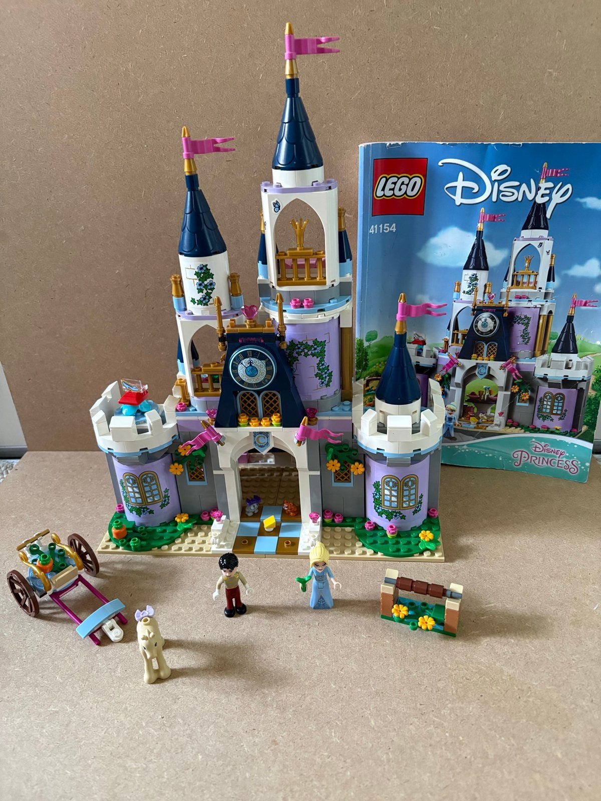 LEGO Disney Assepoester's Droomkasteel 41154, Gebruikt, Lego, Ophalen of Verzenden, Disney