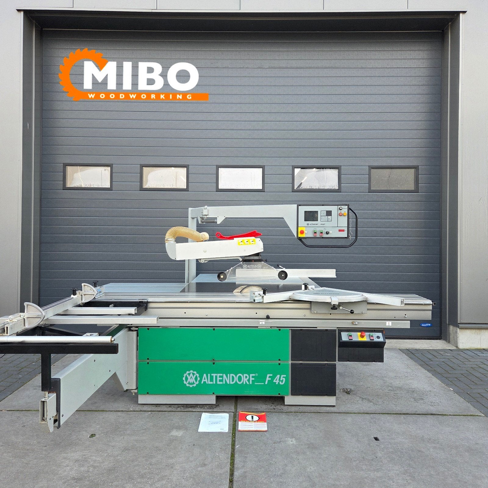 Altendorf F45 Formaatzaag 3200mm 3assen cnc **