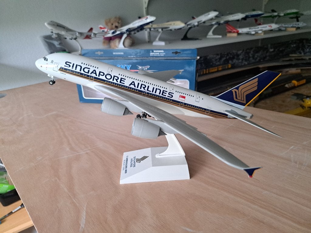 Singapore Airlines Airbus A380-841, Verzamelen, Luchtvaart en Vliegtuigspotten, Ophalen of Verzenden, Nieuw, Schaalmodel