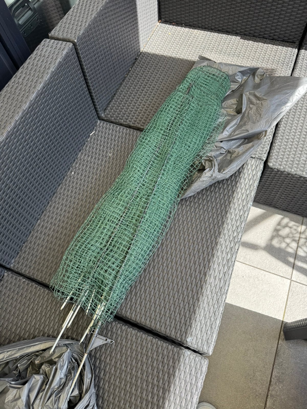 Schapennet met ijzeren pennen, Tuin en Terras, Gaas en Draad, Ophalen, Zo goed als nieuw, 10 tot 20 meter, Raster