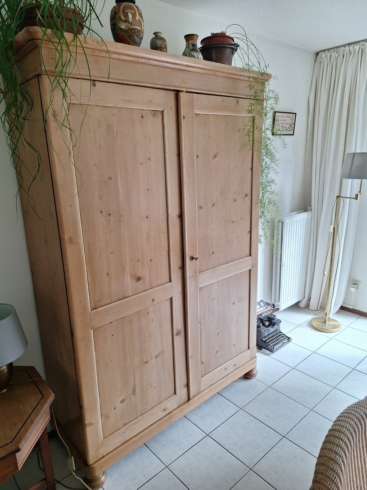 Antieke grenen servieskast - massief hout, Ophalen
