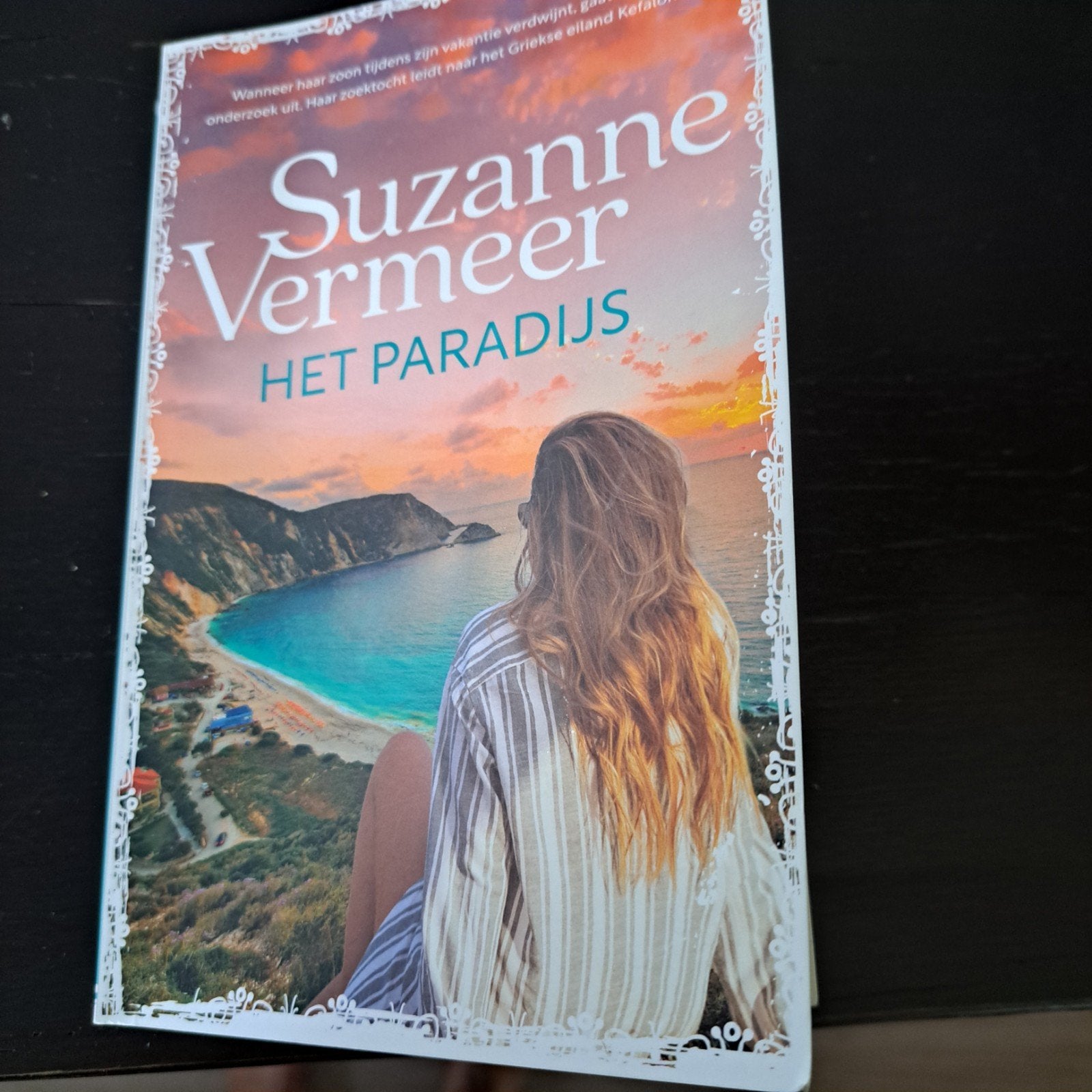 Suzanne Vermeer - Het Paradijs (Zomerse Ontspanning), Ophalen of Verzenden, Zo goed als nieuw, Suzanne Vermeer, Nederland